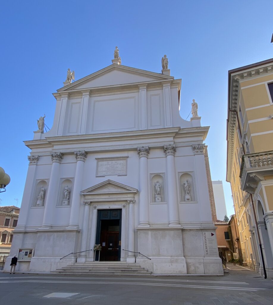 <h1>Il Duomo di San Lorenzo a Mestre: Storia, Arte e Fede</h1>